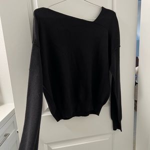 Line and Dot asymmetrical sweater! Size Small